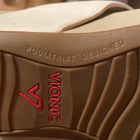 Vionic sandals size 8 in excellent condition - Picture 5 of 5